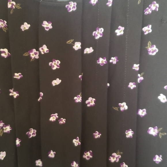 Thyme Maternity Nursing Dress - Picture 2 of 4